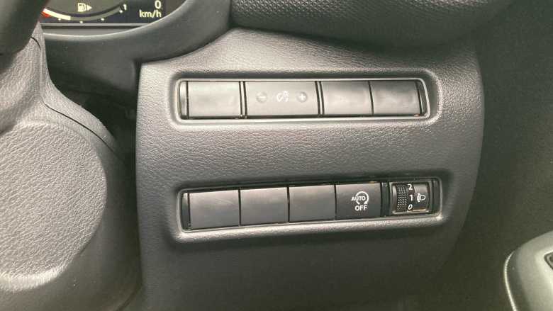 Nissan Juke 1.0 DiG-T N-Connecta 5dr DCT Petrol Hatchback